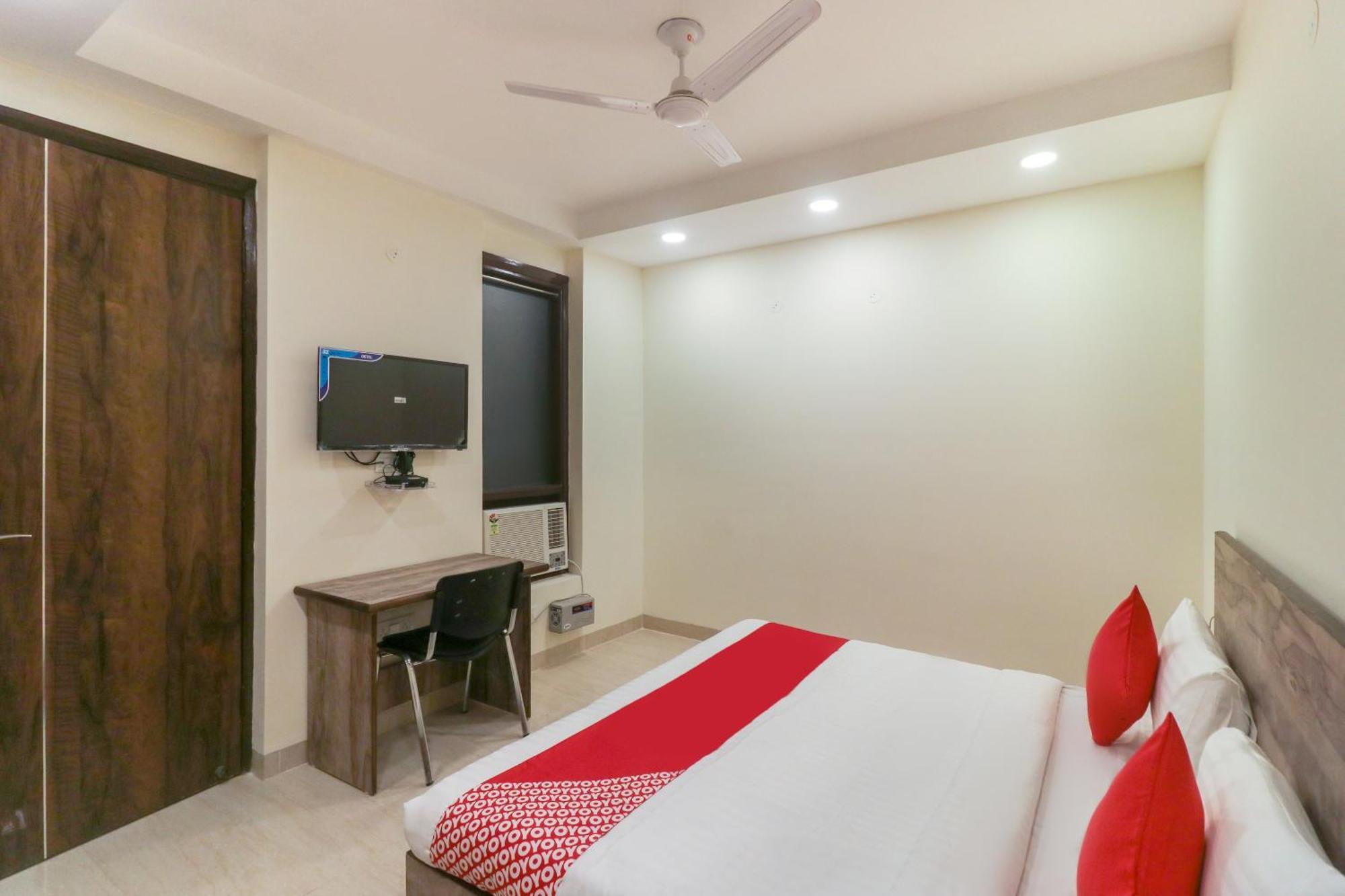 Super Hotel O Comfort Residency Near Artemis Hospital غورغاون المظهر الخارجي الصورة